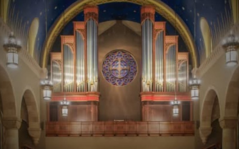 Kenrick-Glennon_web-800x500 Kenrick-Glennon chapel featuring Schlueter pipe organ